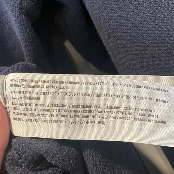 Hollister Women’s Navy Crewneck Sweater XS Y2K Floral Accents Lightweight - Picture 3 of 4